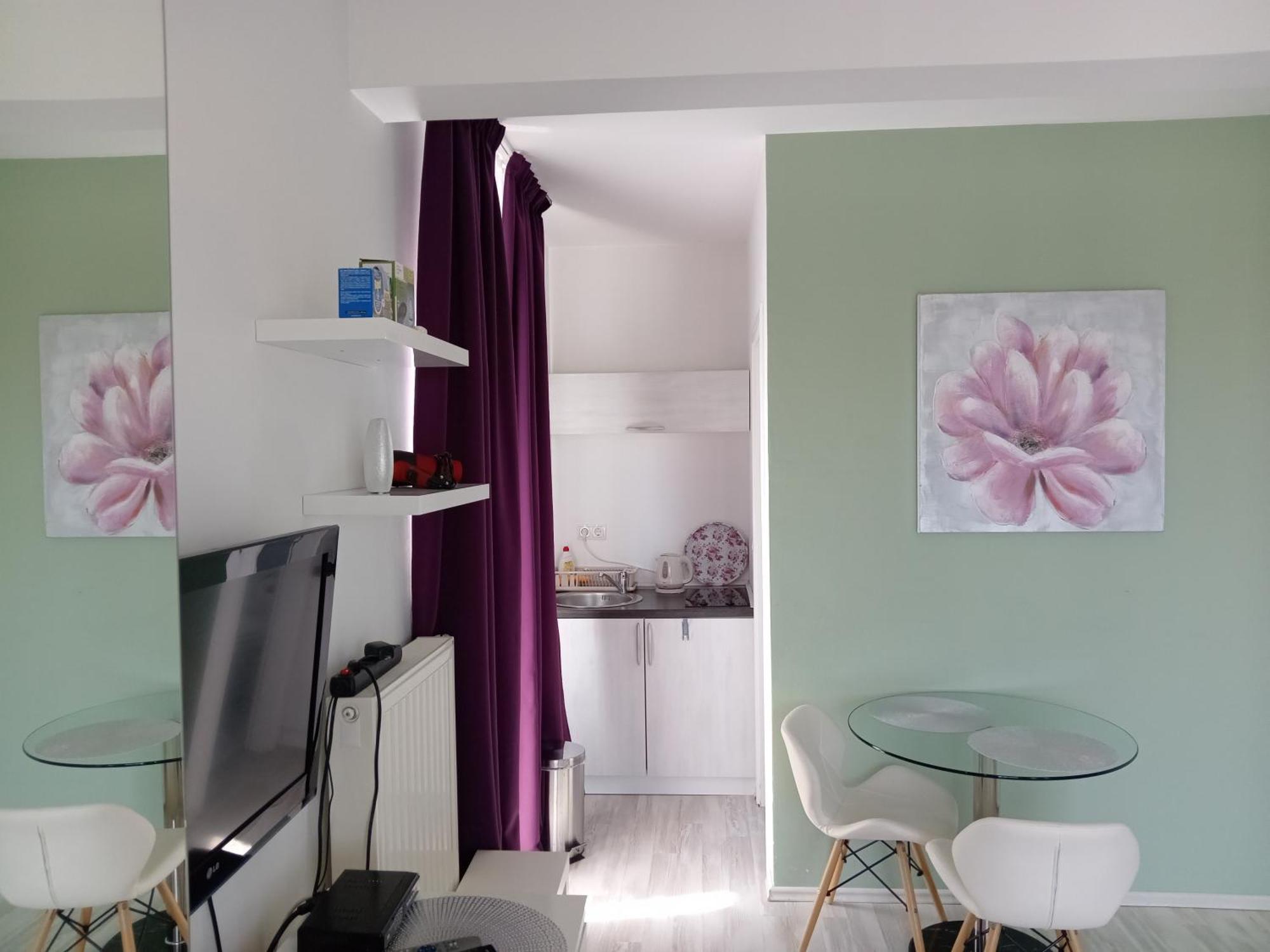 Ana Rooms Кърк Екстериор снимка