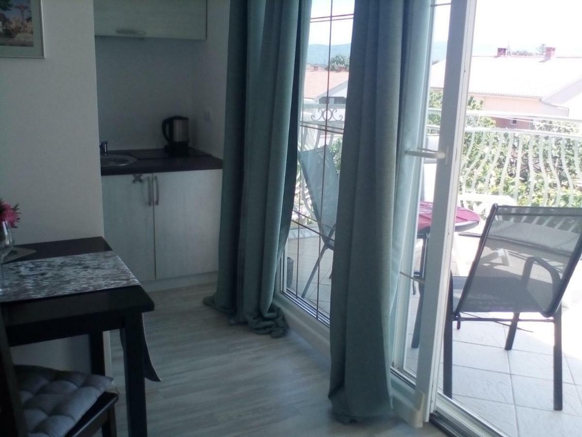 Ana Rooms Кърк Екстериор снимка